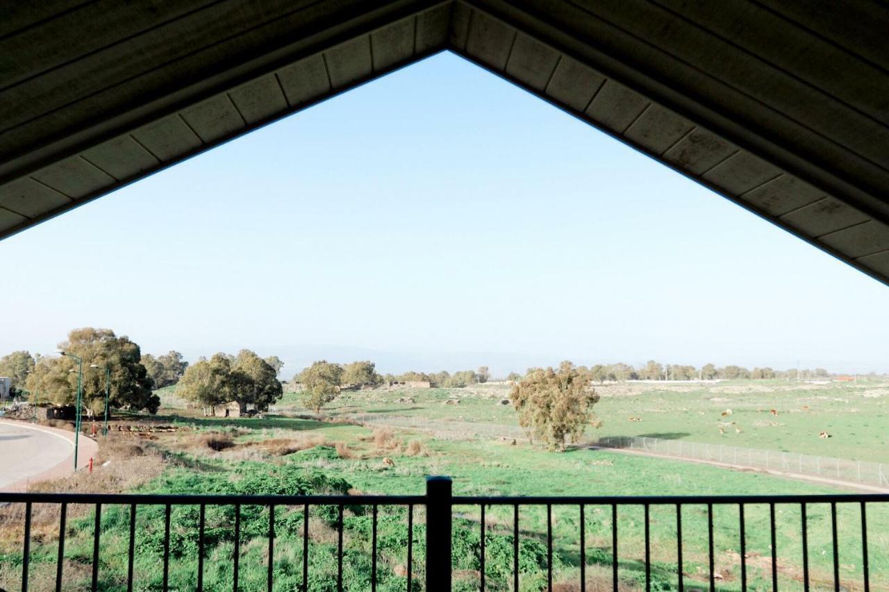 קדמת צבי Villa Exterior foto